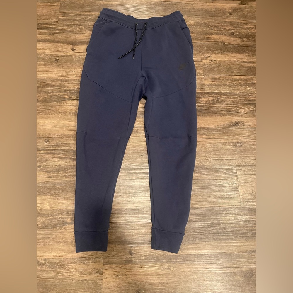 Nike tech pants